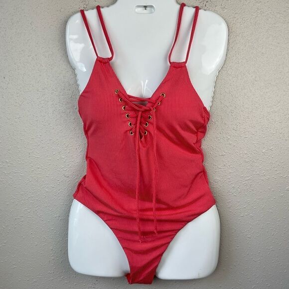 NWOT Hula Honey One Piece Swim Suit Size M - Picture 1 of 5